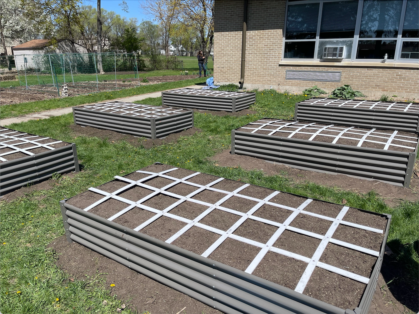 8x4x1.5ft Rectangular Modular Metal Raised Garden Bed Set (Grey)