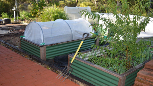 How to Build a Hinged Hoophouse for a Steel Raised Bed Garden?