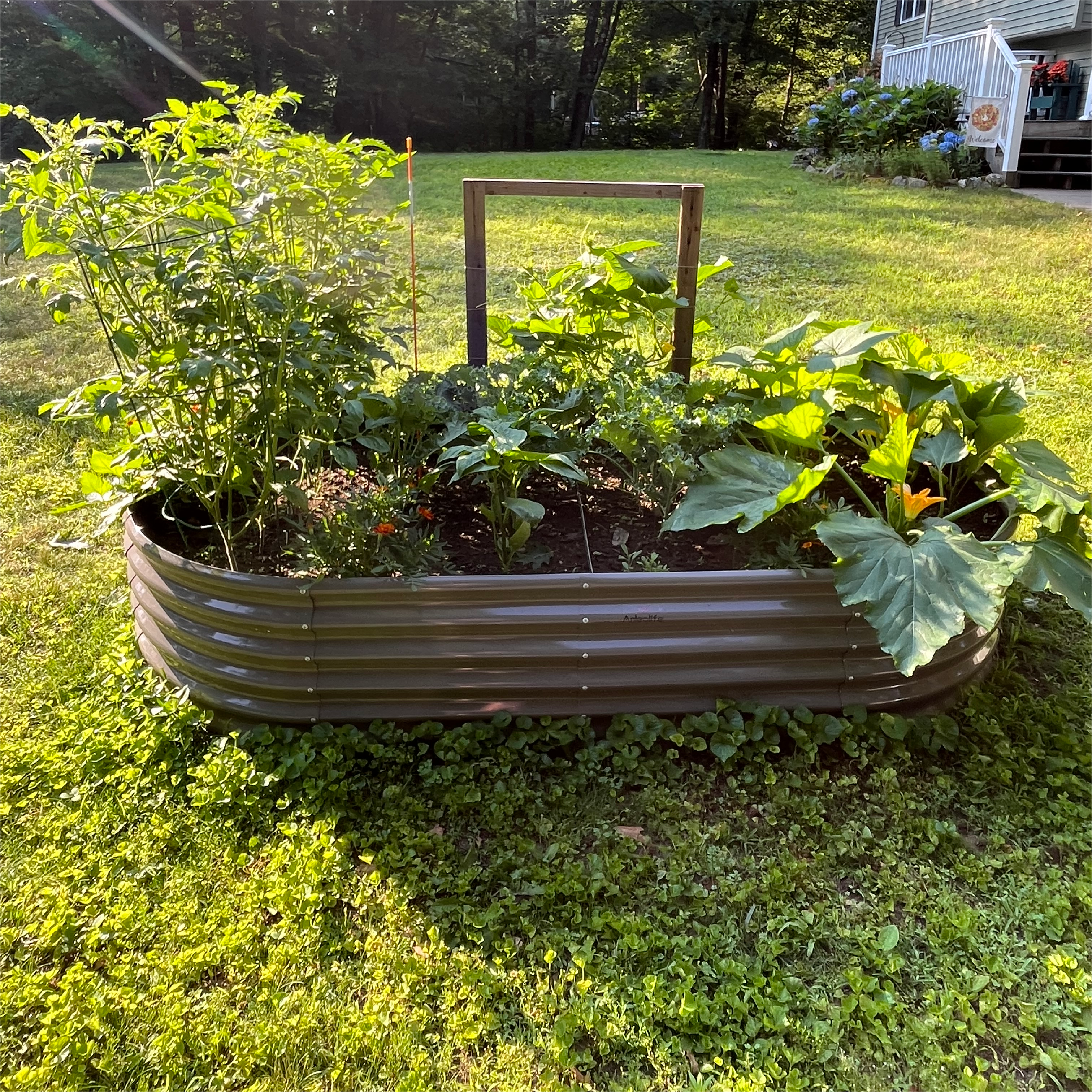 8x4x1.5ft  Oval Modular Sturdy Metal Raised Garden Bed Set (Quartz Gray)
