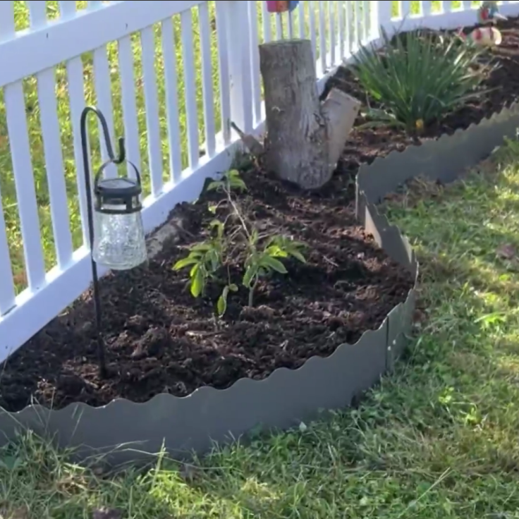 Wavy Edge Galvanized Steel Garden Edging, 6" or 8" Tall, 20 FT (6 x 40")