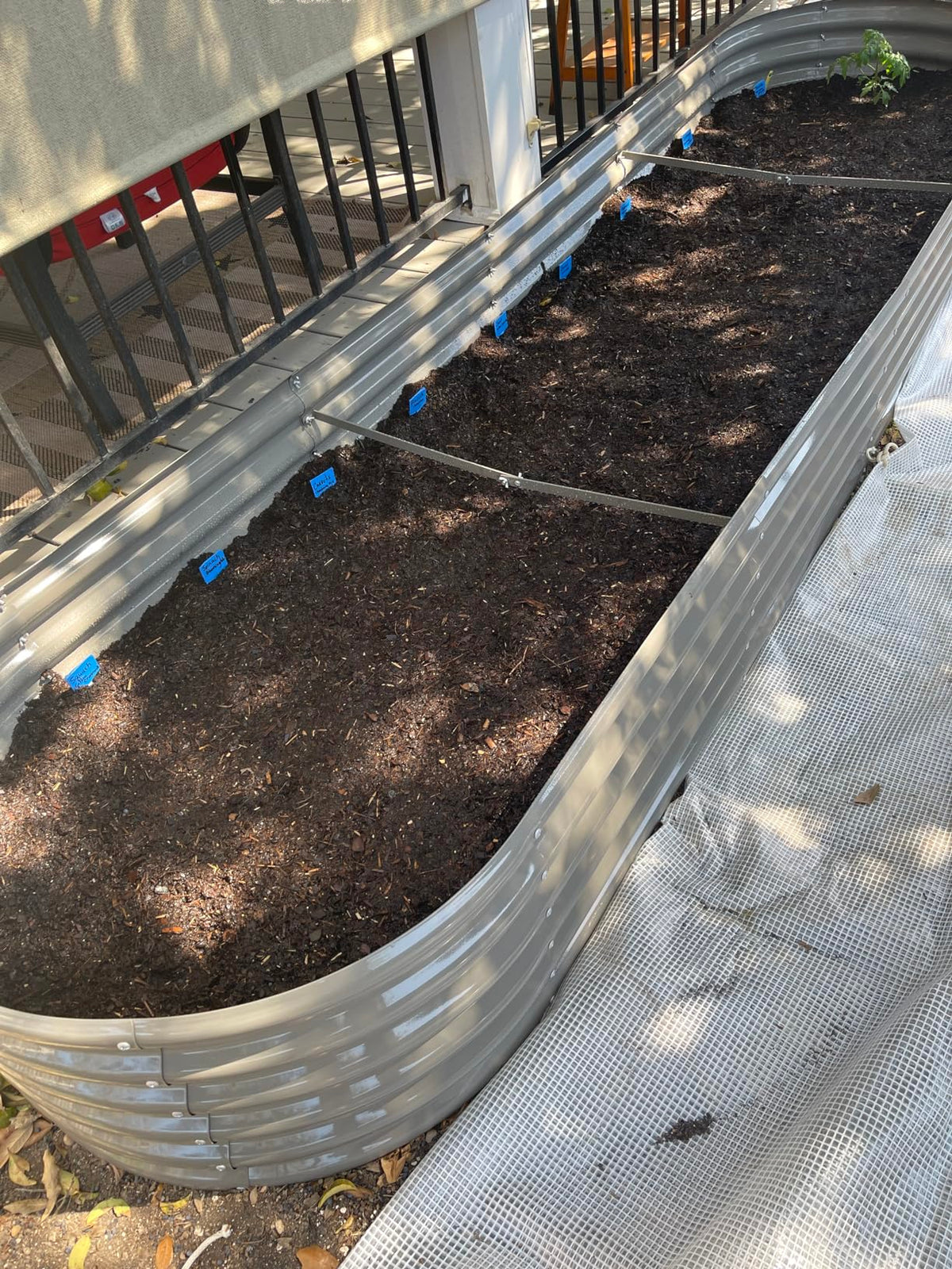 
Set of 6: 12x3x1.5ft Oval Modular Metal Raised Garden Bed (Quartz Gray)